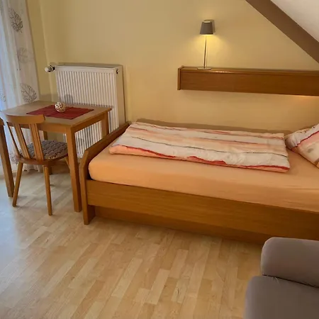 Woelfel Apartment *
